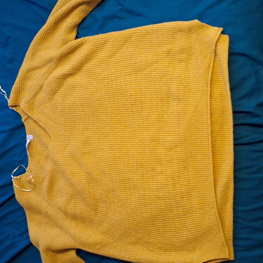 Yellow sweater